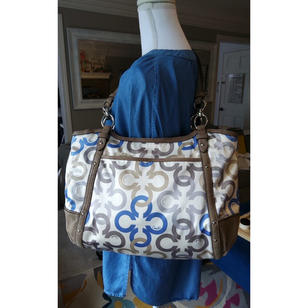 Coach Alexandria signature satin purse chain leather beige blue hobo luxury